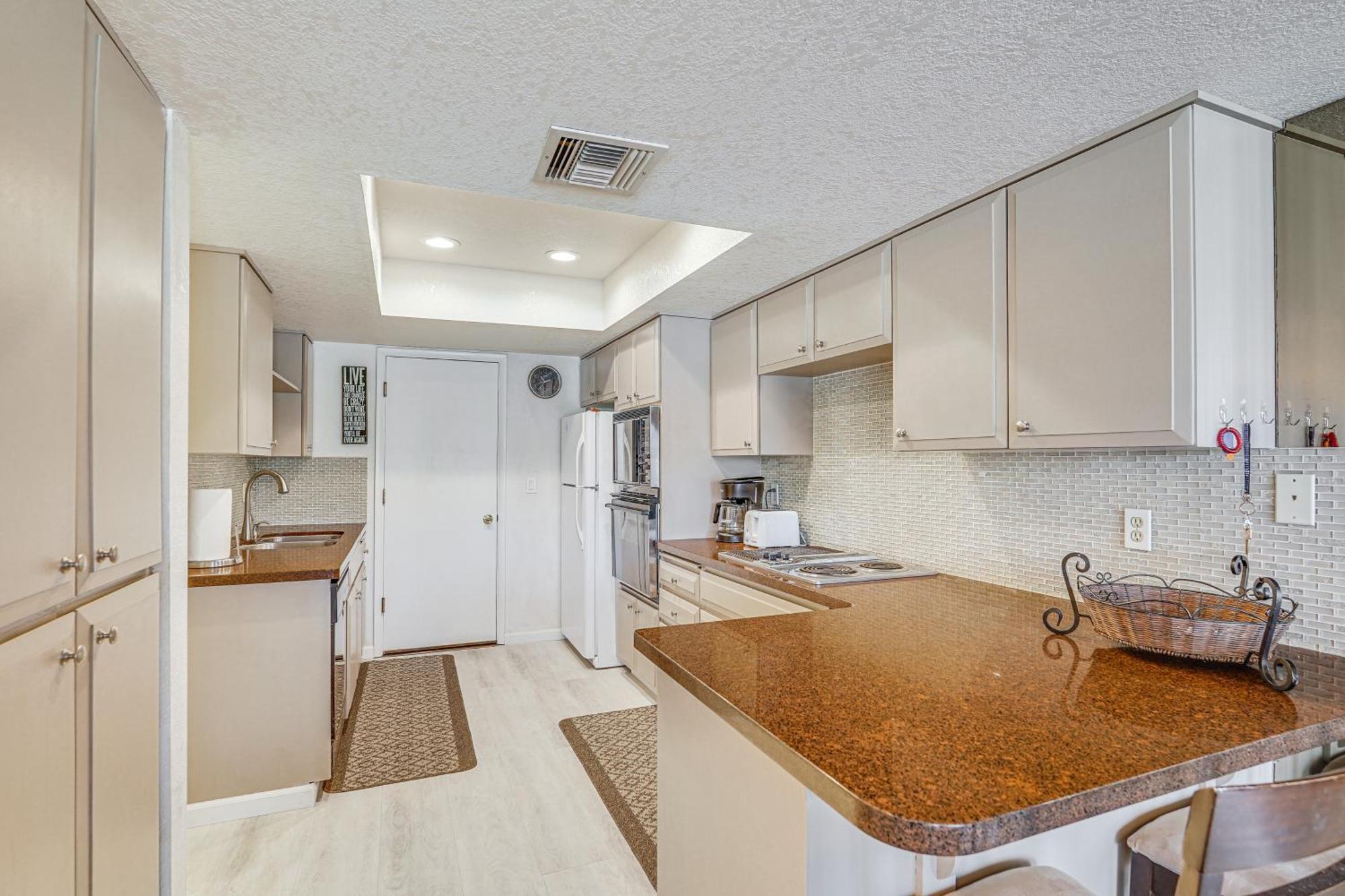 Lake Havasu Condo With Pool Less Than 1 Mi To London Bridge! Lake Havasu City Eksteriør bilde